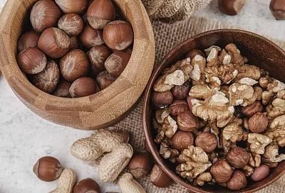 Едим орехи так, и получаем всю пользу: золотое правило от доктора Павловой