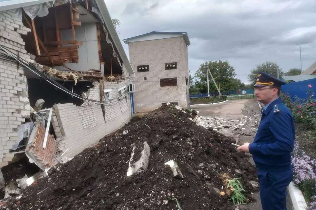 Стена обрушилась в здании психоневрологического интерната на Кубани. Есть пострадавшая