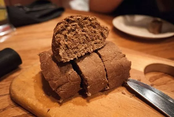 Теперь моим детям даже булочки и пирожные не нужны! Пеку им на завтрак домашний сладкий шоколадный хлеб