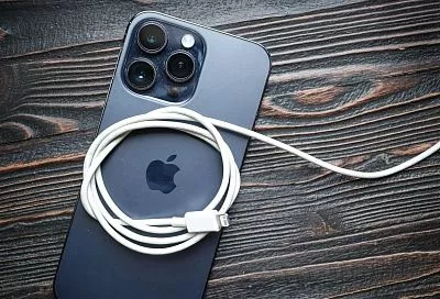 Отключил две функции на iPhone: к 22:00 после зарядки осталось 46%