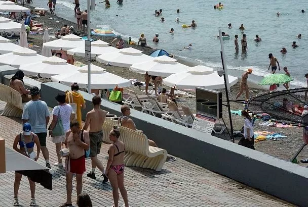 От +24 до +26 градусов: на каких курортах Краснодарского края самая теплая вода в Черном море