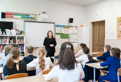 В 2026 году более 1,1 млрд рублей будет направлено на программу «Земский учитель»