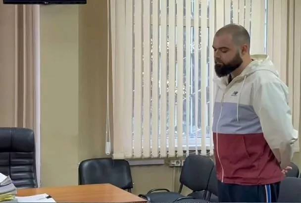 Суд арестовал на 10 суток водителя BMW за дрифт в центре Краснодара