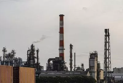 Ученые создали самообучающуюся программу для управления заводами