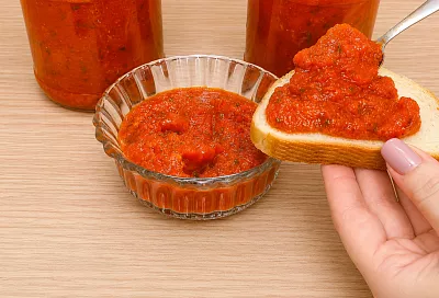 Перцовая паста с помидорами: запечённый перец делает вкус особенно насыщенным