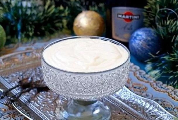 Заварной крем «Наполеон» - для торта и не только - готовится за 15 минут, получается идеально нежный и без комочков