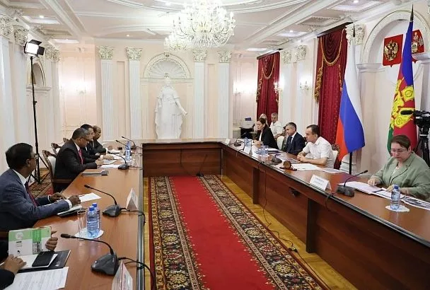 Губернатор Кубани Вениамин Кондратьев встретился с производителями фармацевтической продукции из Индии