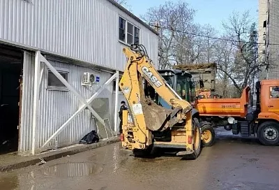 В дома жителей Комсомольского микрорайона Краснодара вернули воду