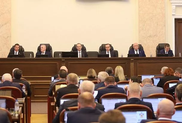 Вениамин Кондратьев: «В 2026 году на сбалансированность бюджетов муниципалитетов выделяем 1,5 миллиарда рублей»
