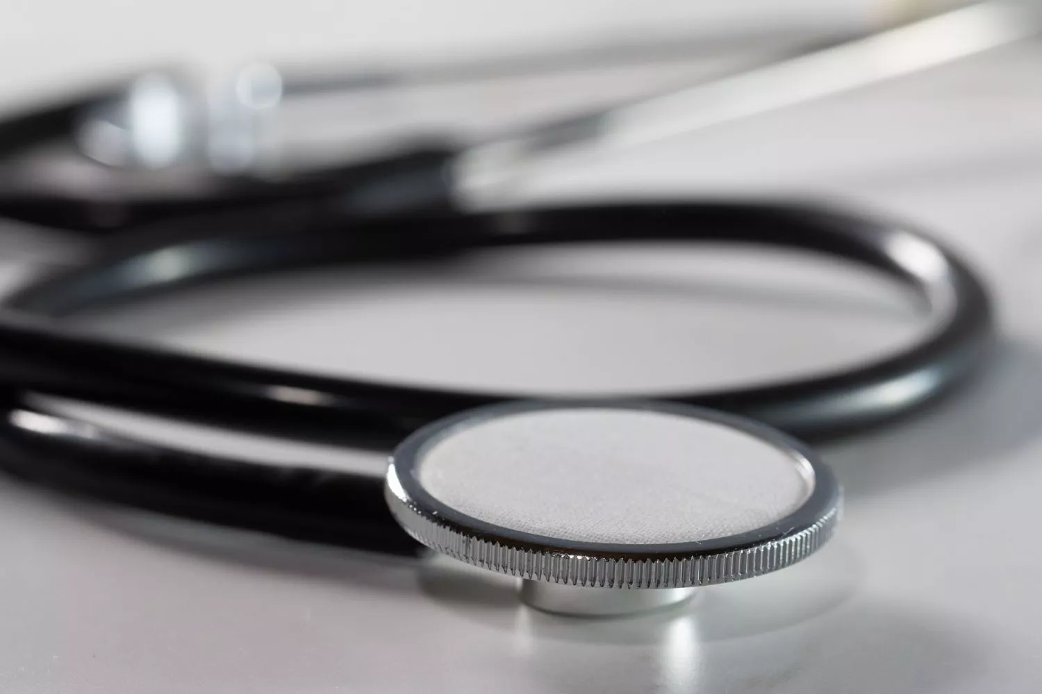 Отказ от таблеток при давлении 180 — путь к инсульту: Мясников раскритиковал пациента на ТВ