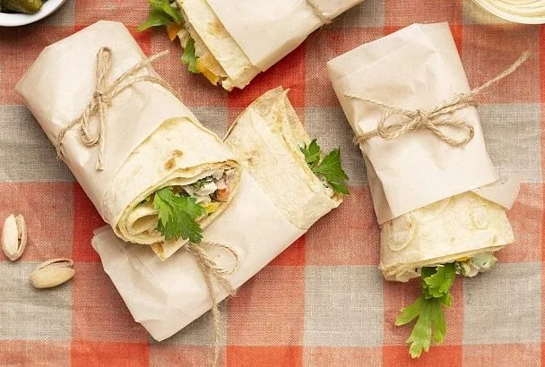 Больше, чем просто рыба в лаваше: как приготовить балык-экмек – главный стритфуд Стамбула