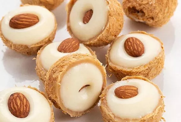 Домашние Рафаэлло без выпечки: четыре простых ингредиента и нежные конфеты с хрустящим сюрпризом на вашем столе