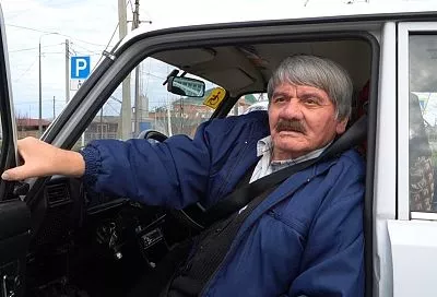 По поручению губернатора Кубани с «Прямой линии» жителю Курганинска помогли подготовить автомобиль к зиме