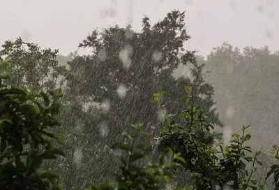 Штормовое предупреждение: сильные дожди вновь прольются в Краснодарском крае