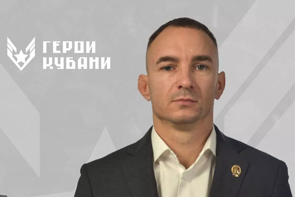 Антон Шкуратов.