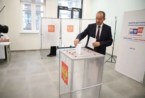 Юрий Бурлачко: «Сплоченность и единство помогают нам достойно справляться с вызовами»