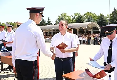 Губернатор Вениамин Кондратьев принял участие в церемонии вручения дипломов выпускникам Краснодарского университета МВД России