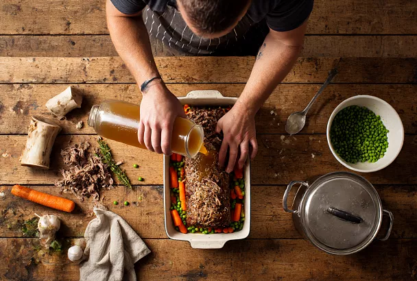 Холодец без желатина для лотка 2,5 литра: всё рассчитано до грамма