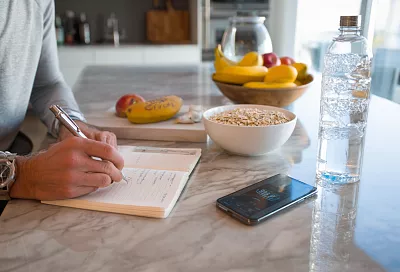 Метаболизм не замедляется до 60 лет: миф развенчан наукой, а похудеть можно в любом возрасте