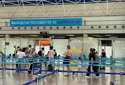 Возможны переносы и отмены рейсов: аэропорт Сочи работает по фактическому расписанию