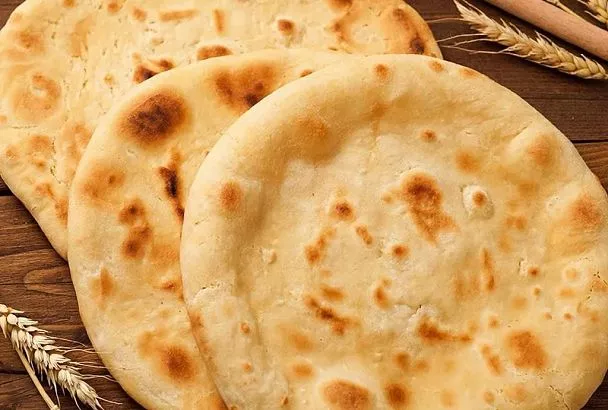 Когда в холодильнике только  стакан кефира и мука, готовлю пышные и вкусные индийские лепешки 