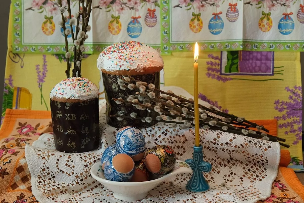 Жители Краснодара перед Пасхой стали чаще искать поваров и мастеров рукоделия  