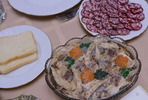 В РПЦ призвали отказаться от застолья 23 февраля