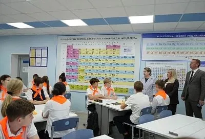 Вице-губернатор Елена Воробьева посетила социальные учреждения Апшеронского района