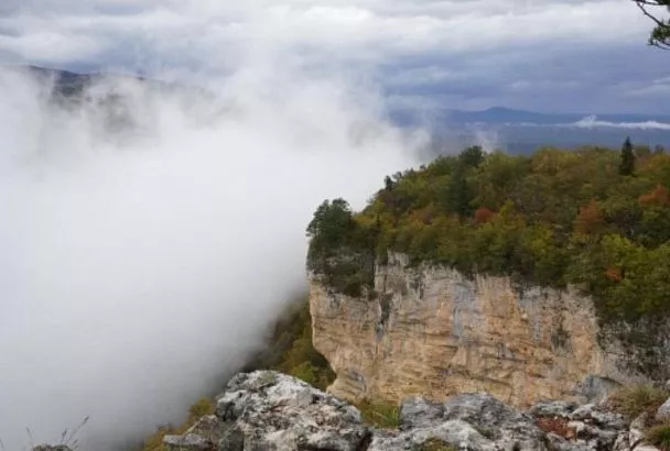 Пирамида, Зеркало и Слон: три интересных пеших маршрута к кубанским скалам
