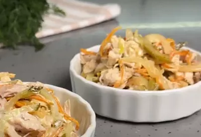 Смешал 4 продукта – и вкусный сытный салат на столе: готовится просто и быстро, все просто балдеют