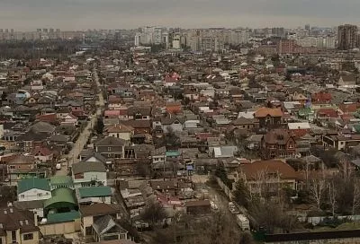 В Краснодаре спрос на аренду загородных домов с бассейнами вырос на 63%