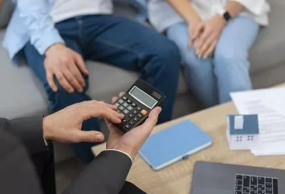 Госдума приняла в первом чтении закон об ужесточении наказания за незаконные кредиты