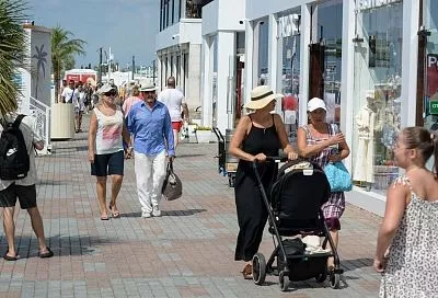 Около 3 млн туристов посетят в бархатный сезон Краснодарский край