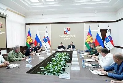 Развитие и укрепление казачества в Сочи обсудили Александр Власов и Андрей Прошунин