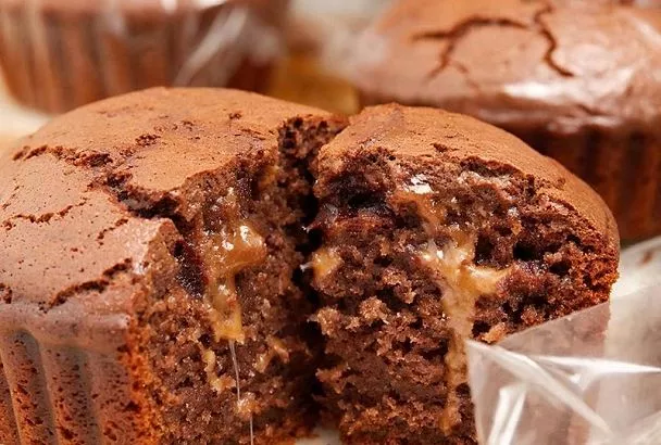 Турецкий шоколадный кекс с молочной пропиткой и заварным кремом: просто и вкусно