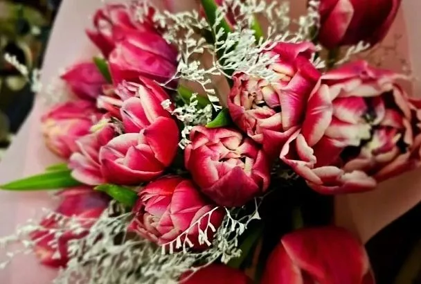 Краснодарки назвали самые желанные подарки на 8 Марта 