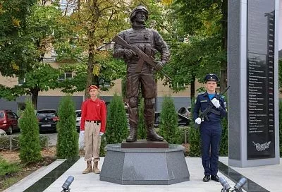 В Армавире открыли мемориал Защитникам Отечества