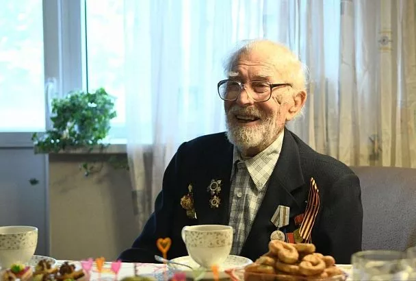 Губернатор Кубани Вениамин Кондратьев поздравил ветерана Великой Отечественной войны со 101-летием