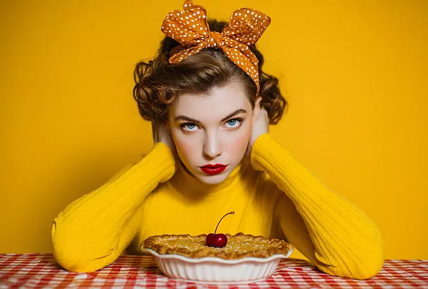 Шарлотка с яблоками: с содой или без? Эксперимент и неожиданные выводы