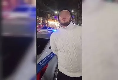 Полиция нашла водителя иномарки, перекрывшего движение для трамваев в Краснодаре