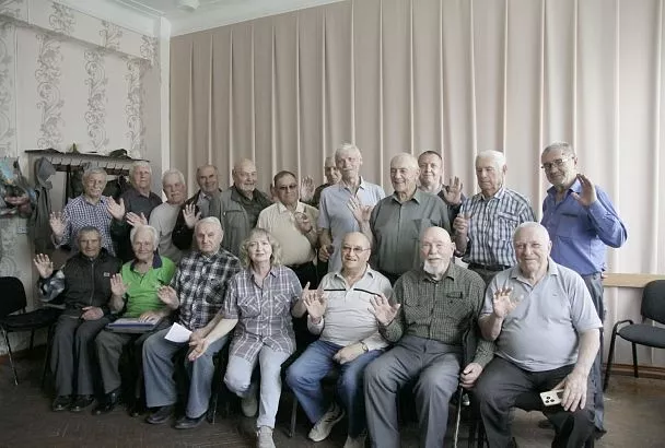 Им песня с возрастом жить помогает: кубанским пенсионерам некогда сидеть дома