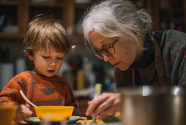 «Жидкий салат» от Лазерсона: холодный суп, который спасёт лето