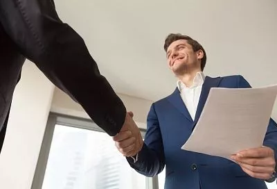 Минфин предложил запретить крупные сделки наличными между физлицами и юрлицами