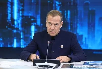 Дмитрий Медведев: «Технологическое лидерство страны — цель «Единой России»