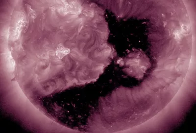 Земля «на прицеле» у корональной дыры: прогноз магнитных бурь резко ухудшился