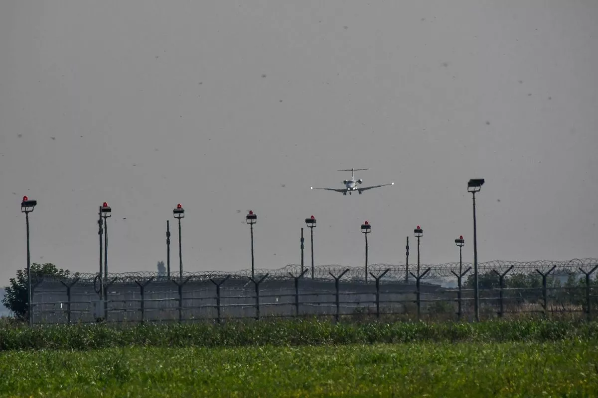Лучшие снимки представители авиакомпаний выберут на конкурсе.