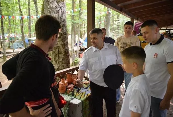 Вице-губернатор Александр Власов встретился с участниками краевого форума «Регион 93»