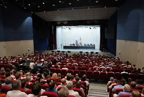 В 2025 году на развитие Ейского района направят 3,4 млрд рублей