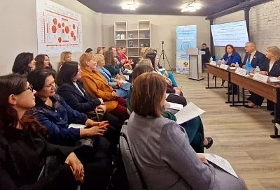 В Краснодаре обсудили актуальные вопросы обучения и воспитания детей и подростков