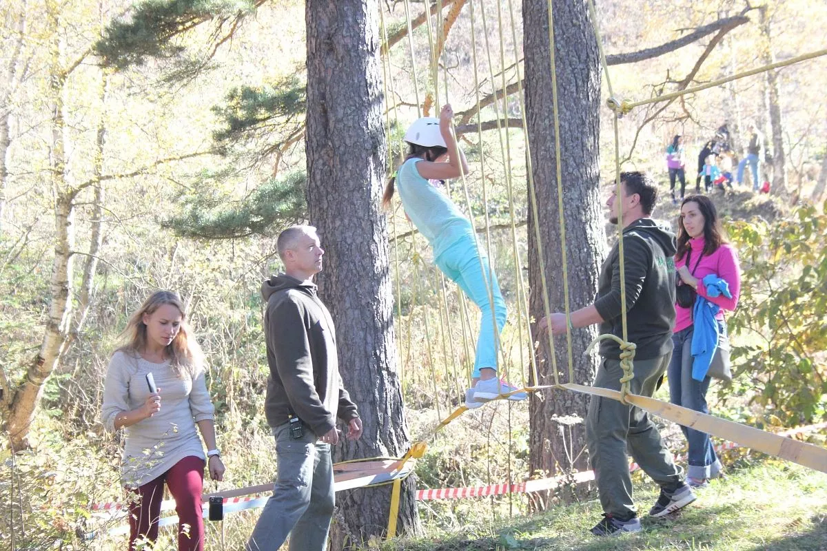 Сегодня турист хочет получить новые впечатления, новые эмоции. И в этом особую роль играет организация активного отдыха. Сегодня турист хочет получить новые впечатления, новые эмоции. И в этом особую роль играет организация активного отдыха.